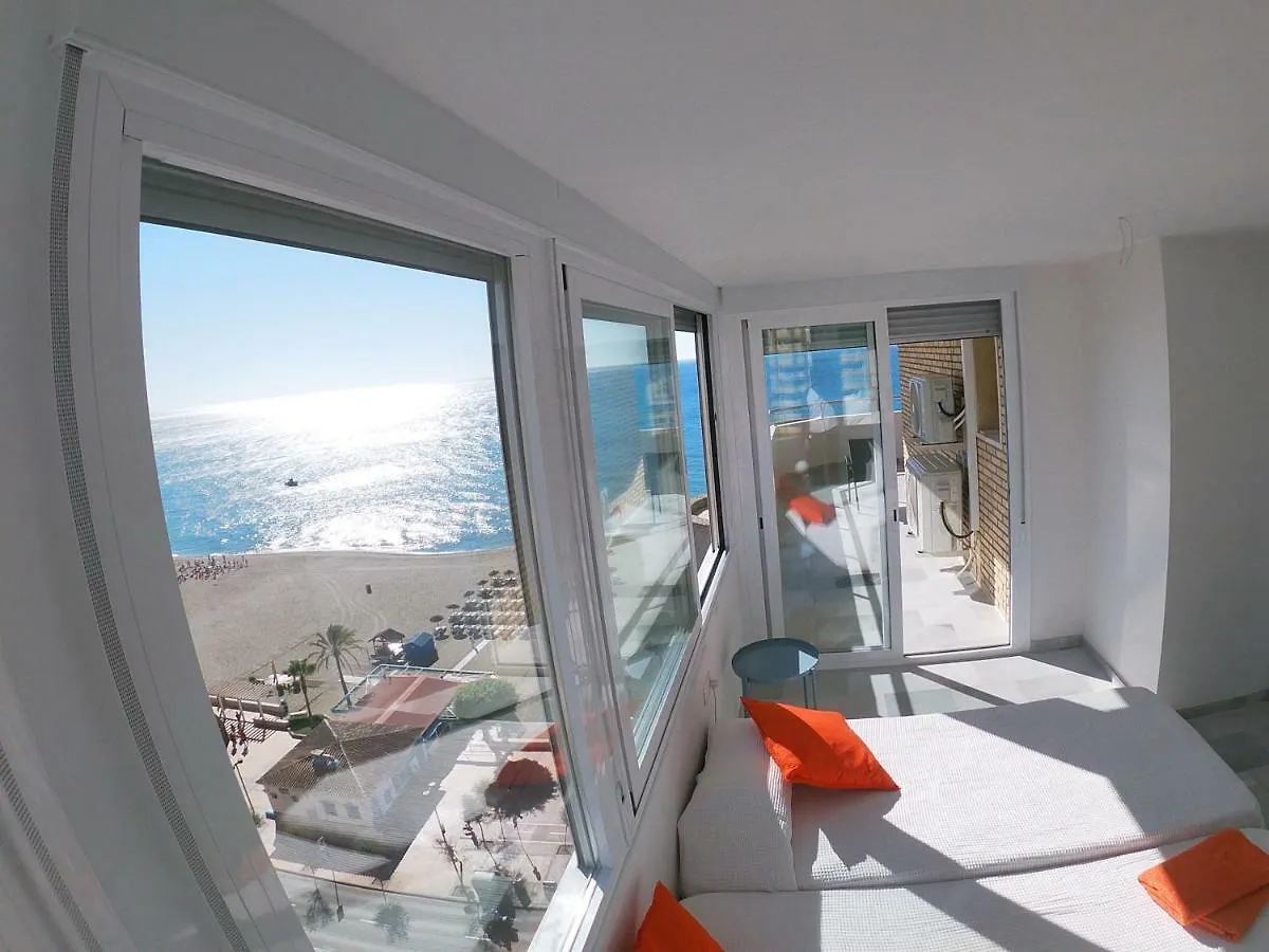 アパート Beach Front Penthouse - フエンヒロラ スペイン
