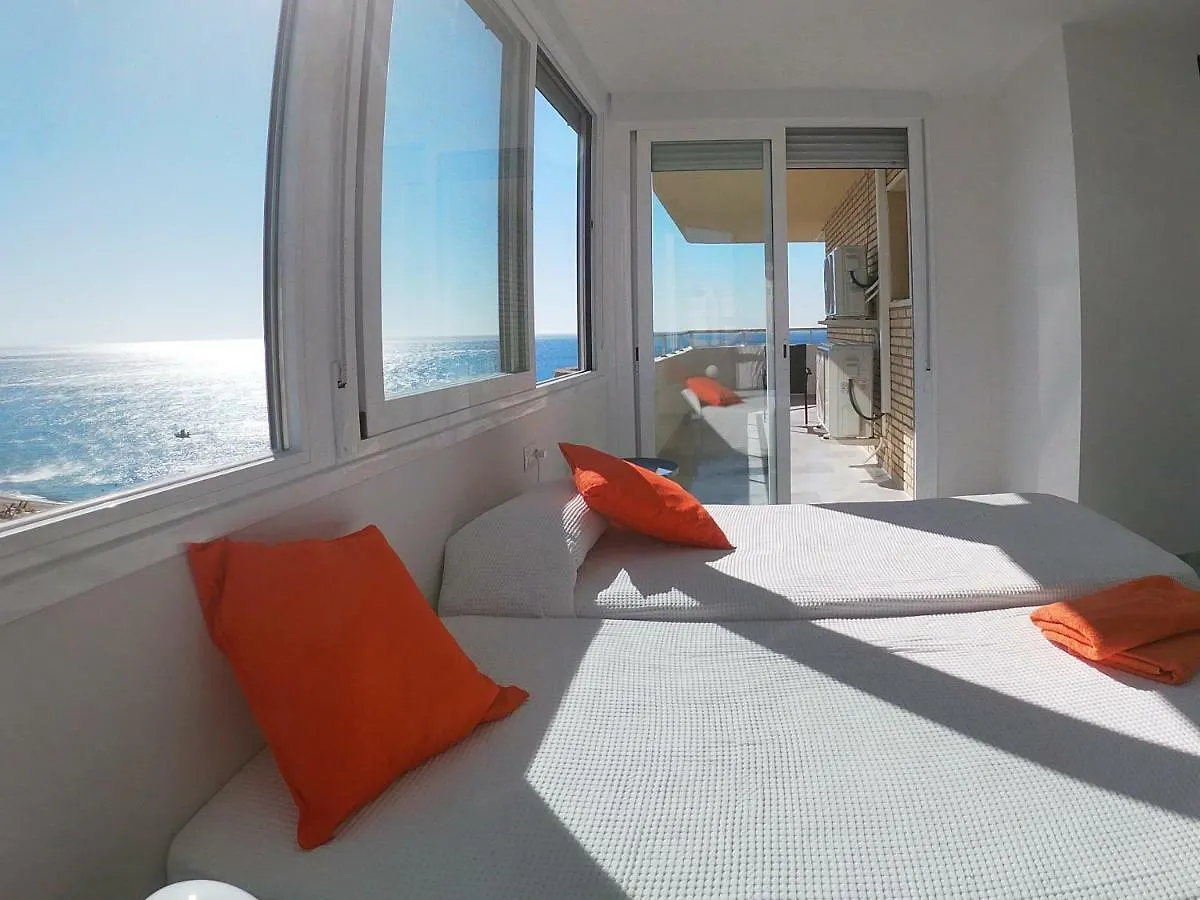 Beach Front Penthouse - Fuengirola 0*,